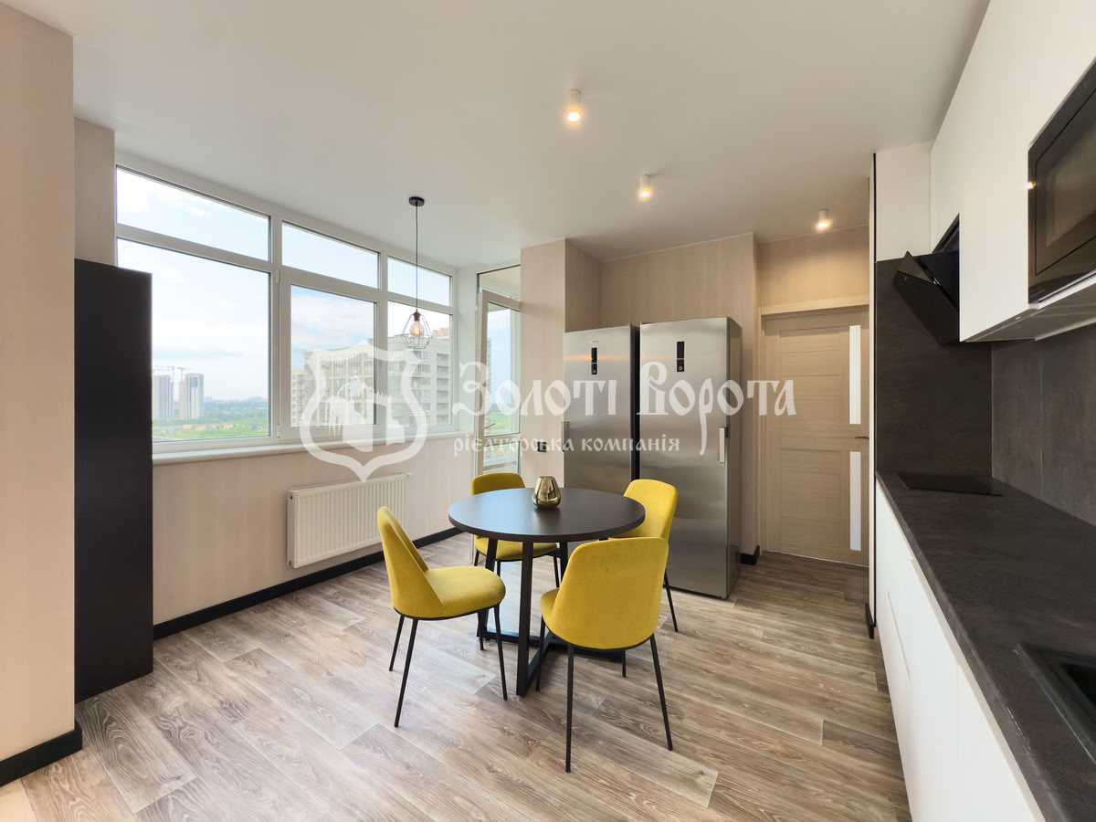 Продаж 2-кімнатної квартири 78 м², Правди просп., 41є