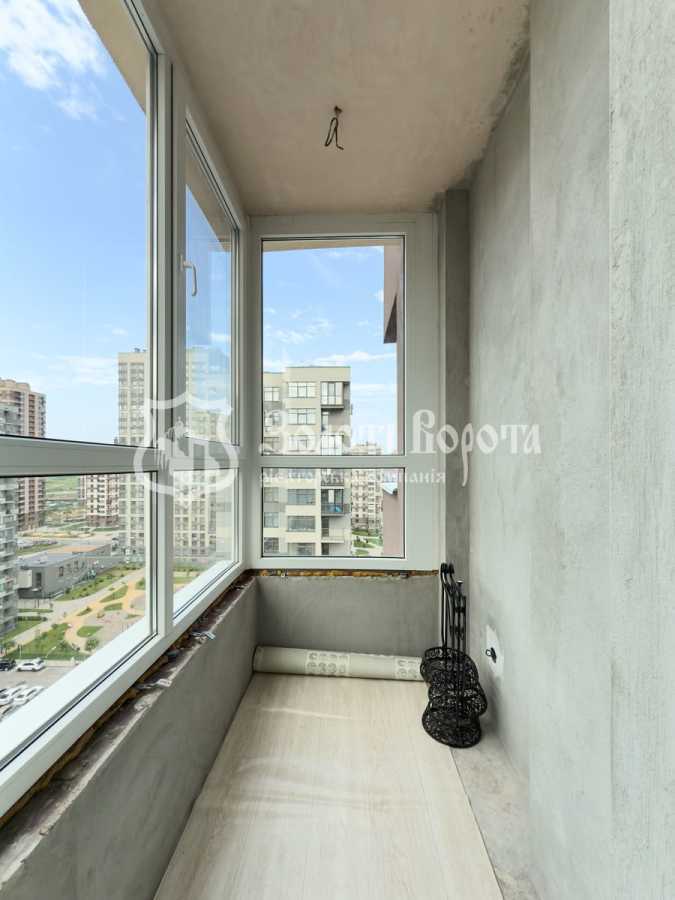 Продаж 2-кімнатної квартири 78 м², Правди просп., 41є