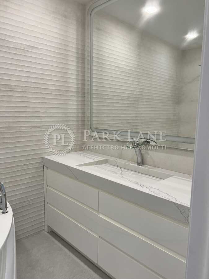 Продаж 2-кімнатної квартири 62.3 м², Андрія Аболмасова вул., 4а