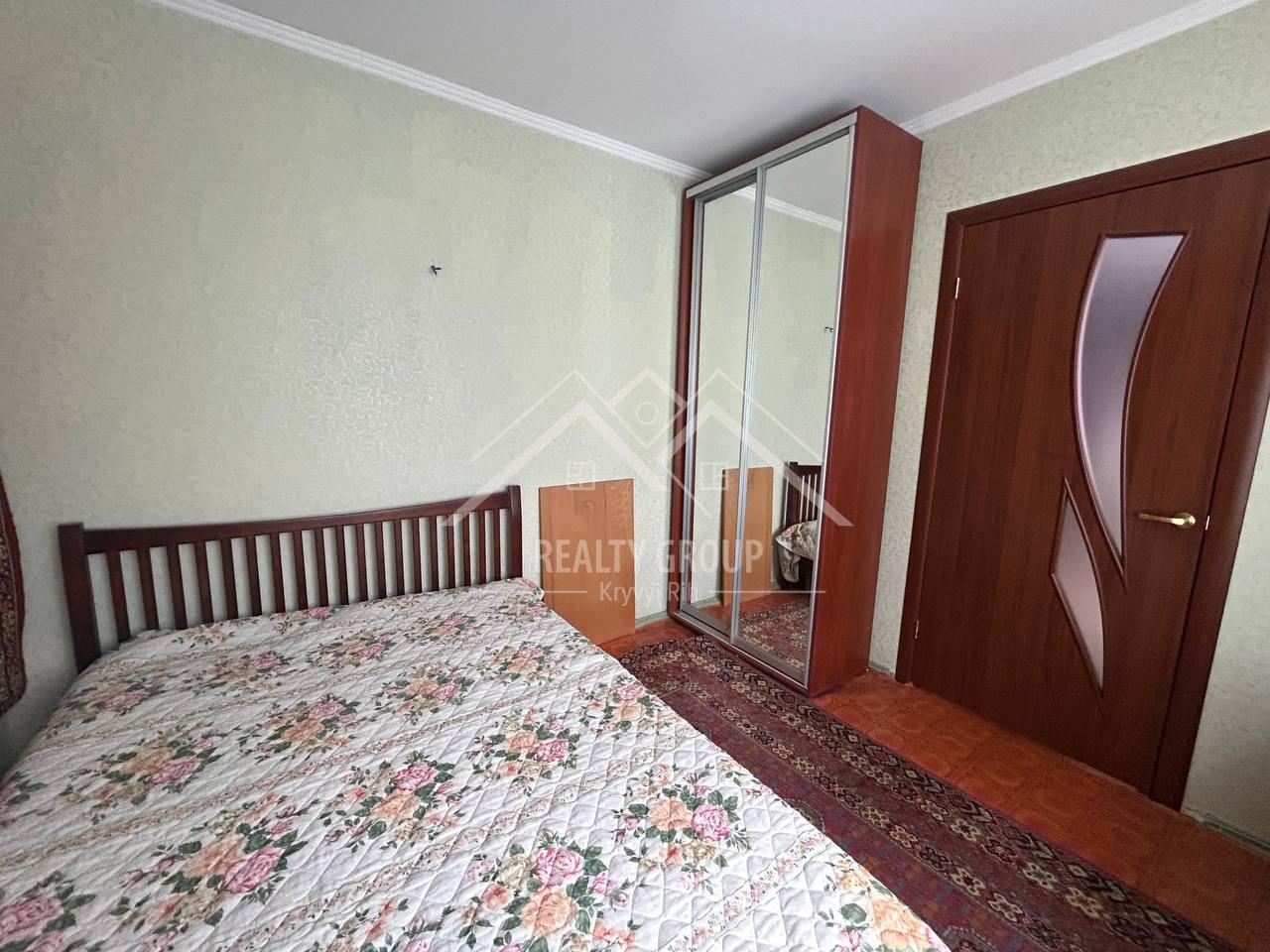 Продаж 4-кімнатної квартири 60.3 м², Павла Глазового вул., 17
