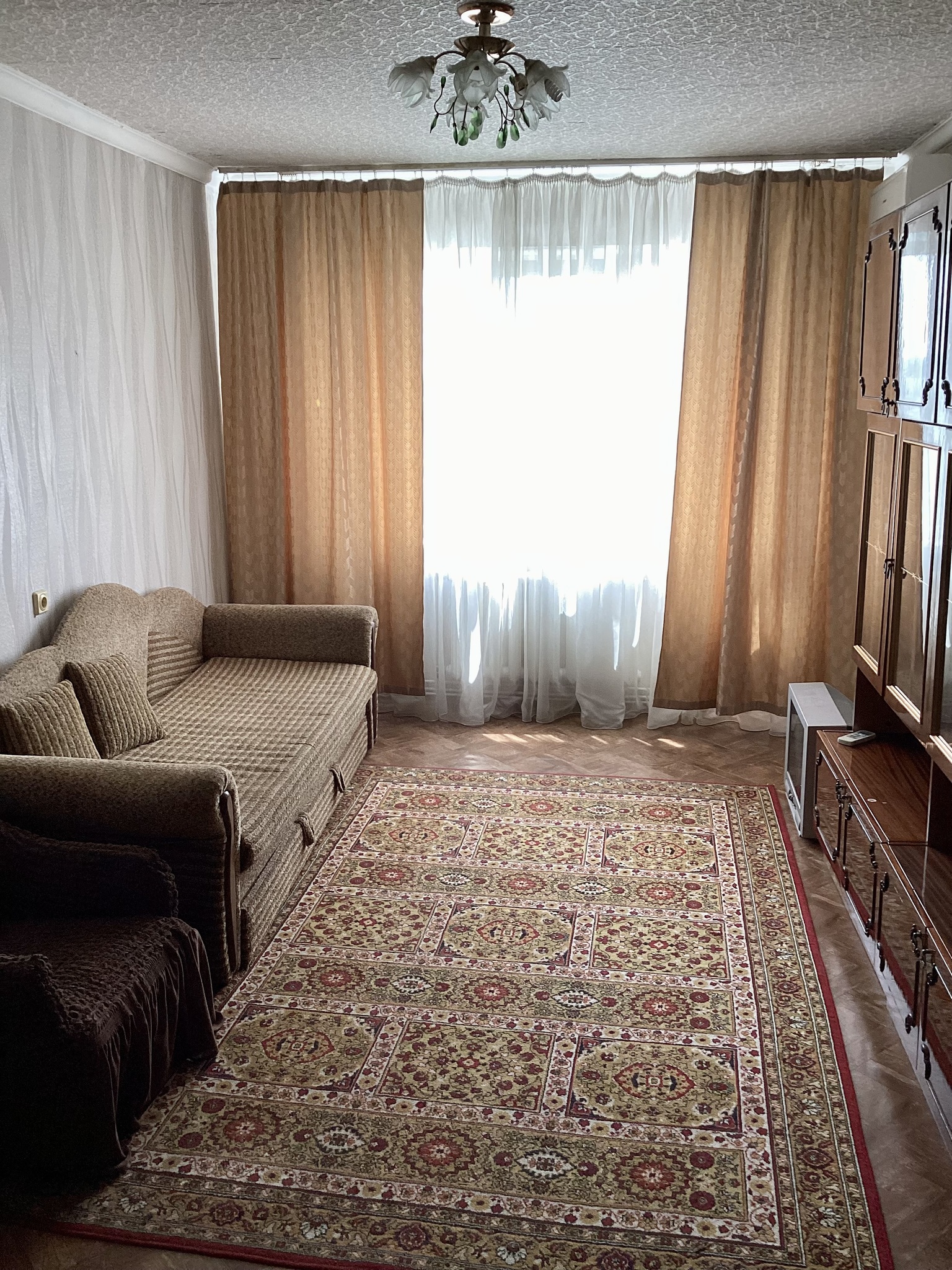 Продаж 3-кімнатної квартири 70.1 м²