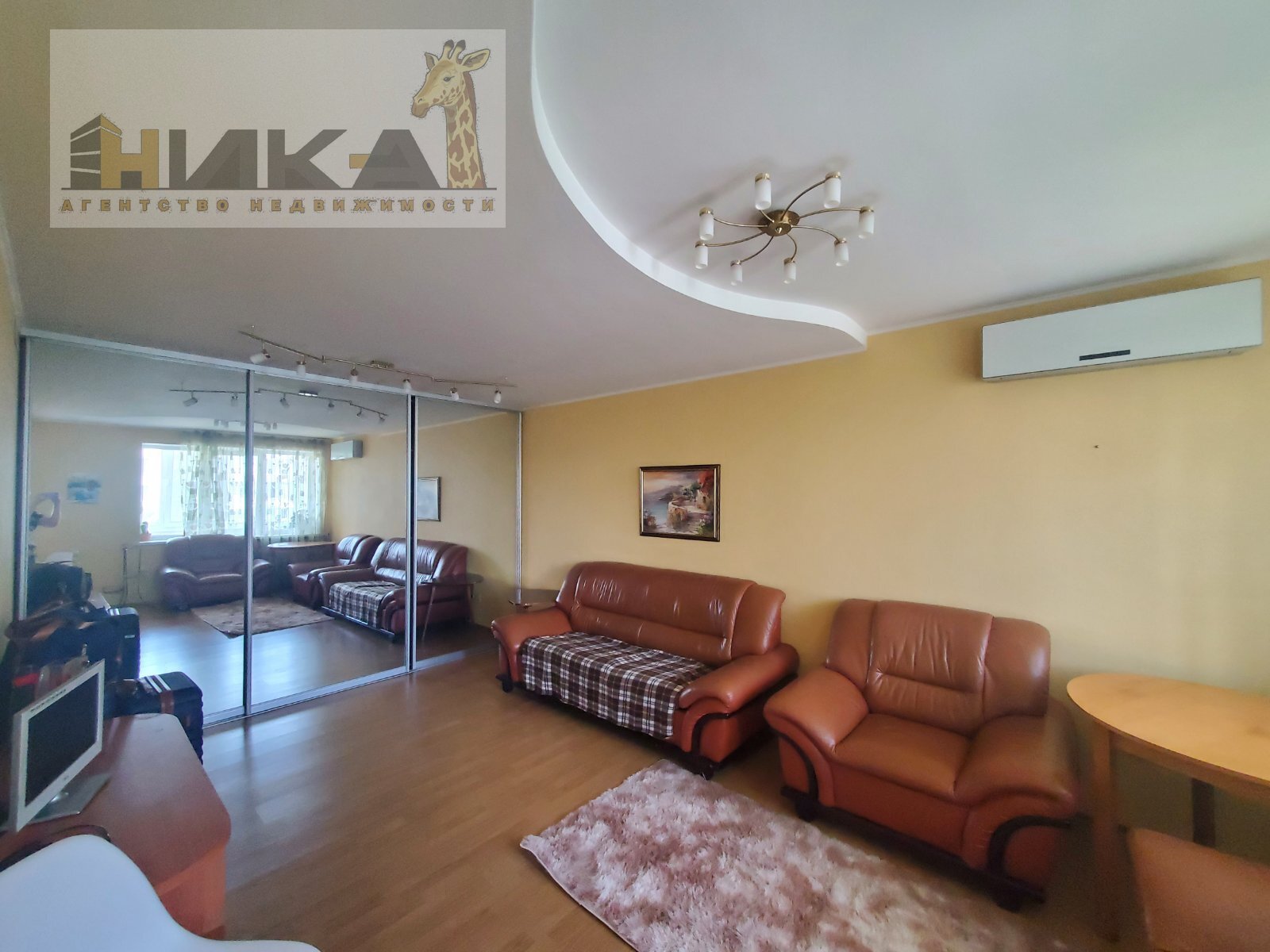Продаж 2-кімнатної квартири 54 м², Тбіліська вул.