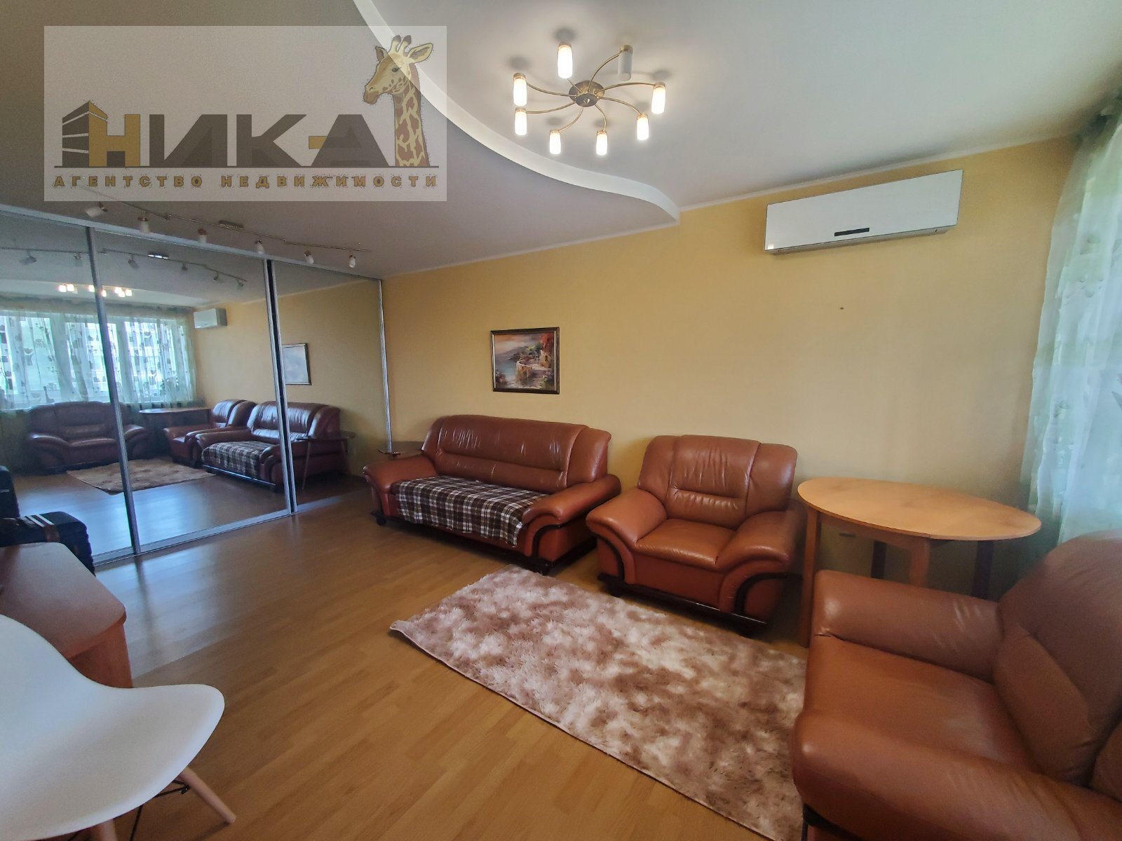 Продаж 2-кімнатної квартири 54 м², Тбіліська вул.
