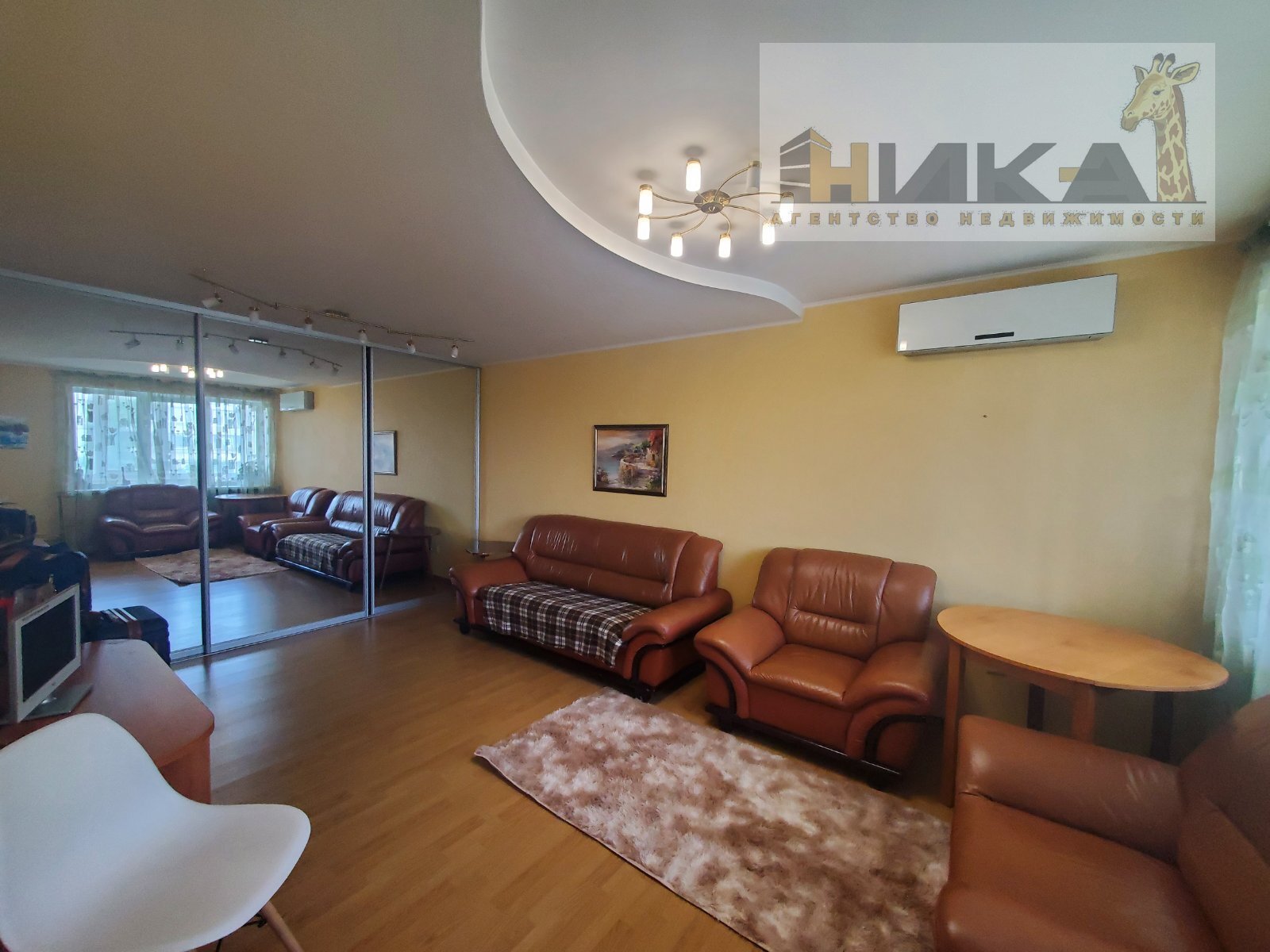 Продаж 2-кімнатної квартири 54 м², Тбіліська вул.