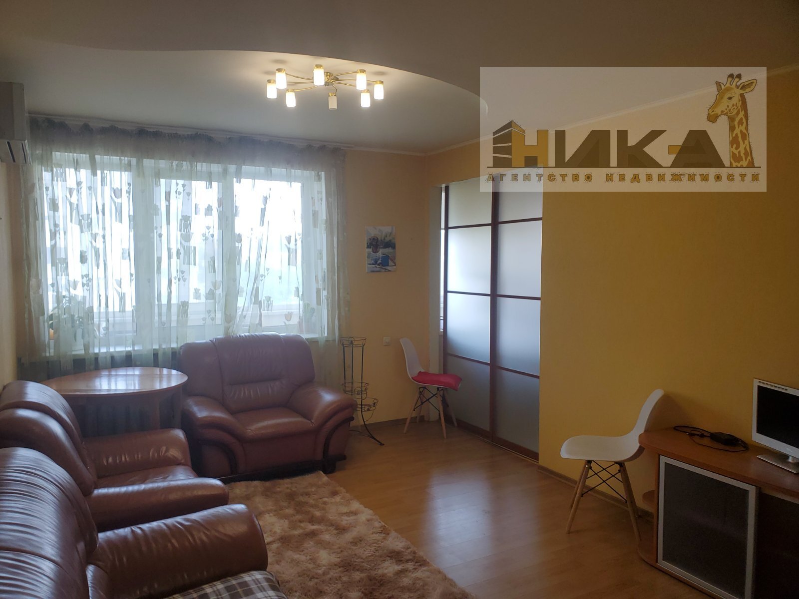 Продаж 2-кімнатної квартири 54 м², Тбіліська вул.