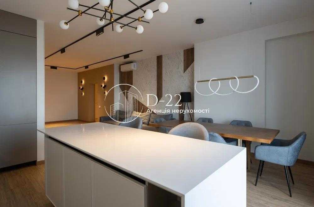 Аренда 5-комнатной квартиры 190 м², Бусловская ул., 12