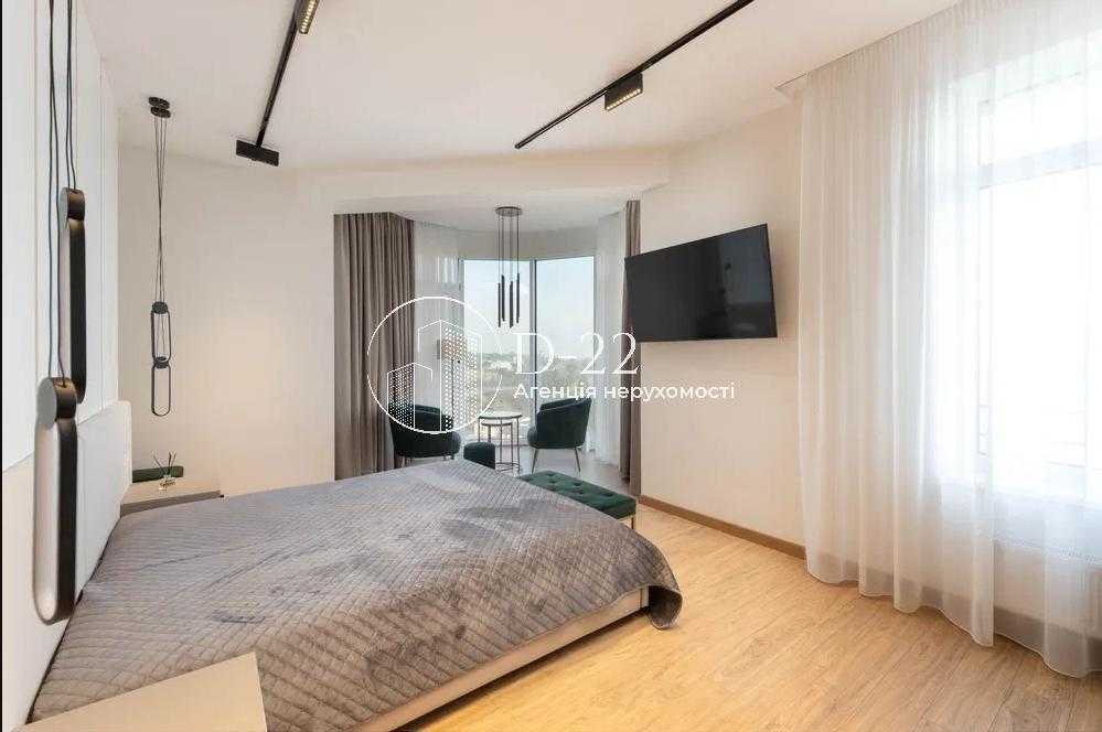 Аренда 5-комнатной квартиры 190 м², Бусловская ул., 12