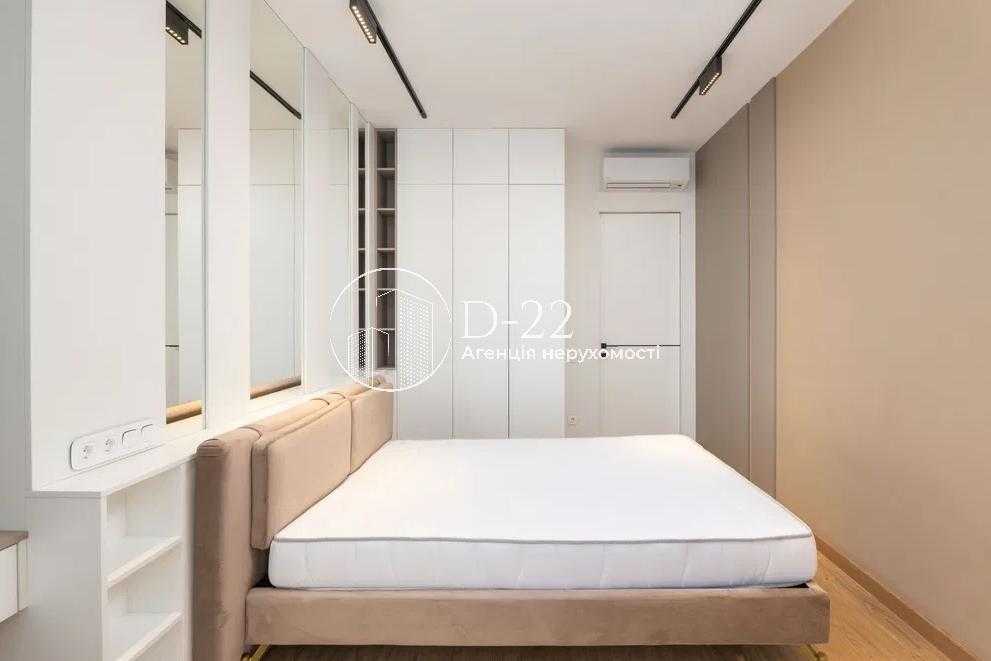 Аренда 5-комнатной квартиры 190 м², Бусловская ул., 12