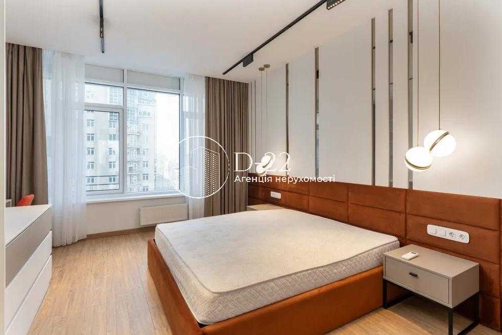 Аренда 5-комнатной квартиры 190 м², Бусловская ул., 12