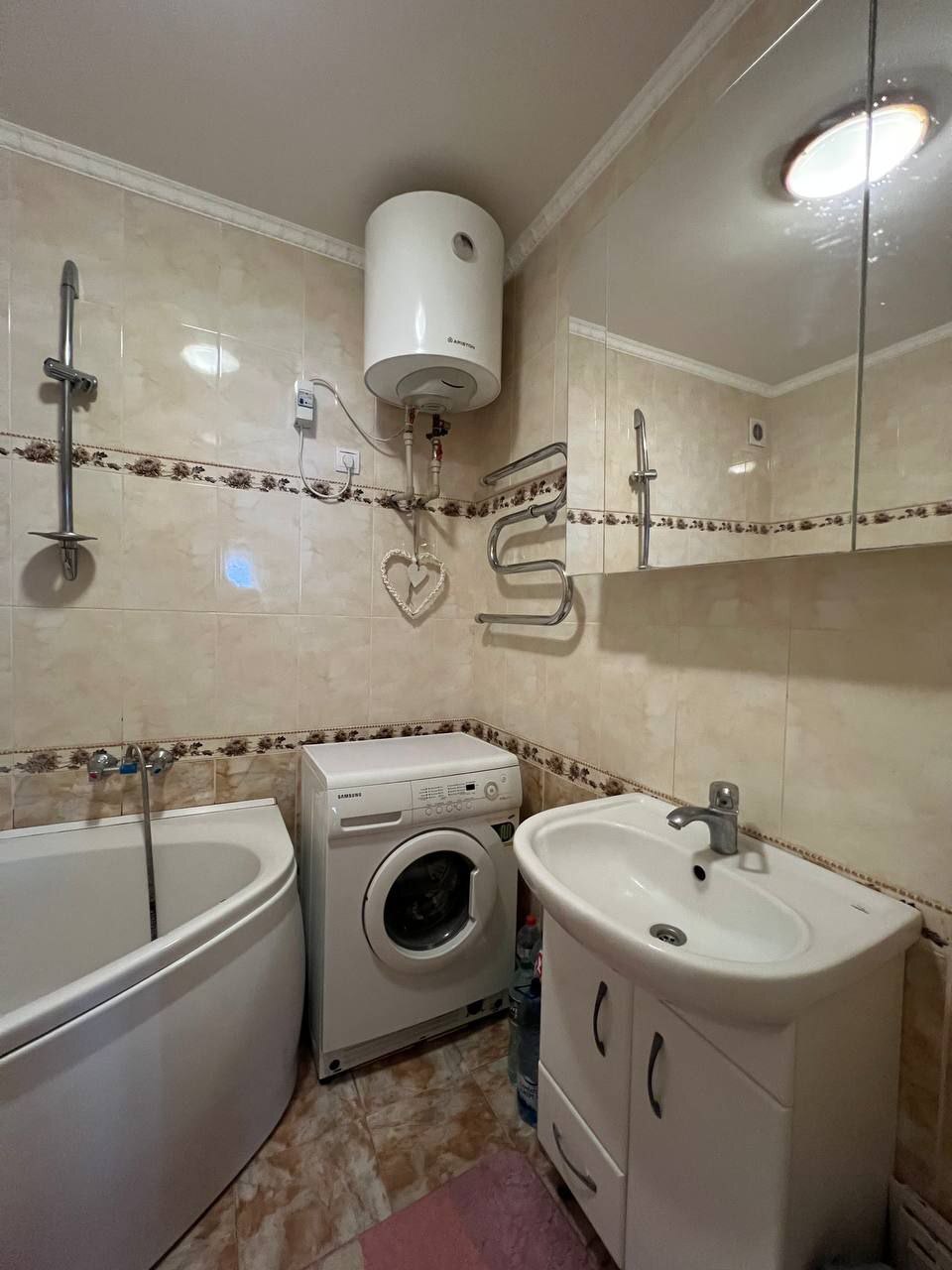 Продажа 3-комнатной квартиры 63.6 м², Ремесленная ул.
