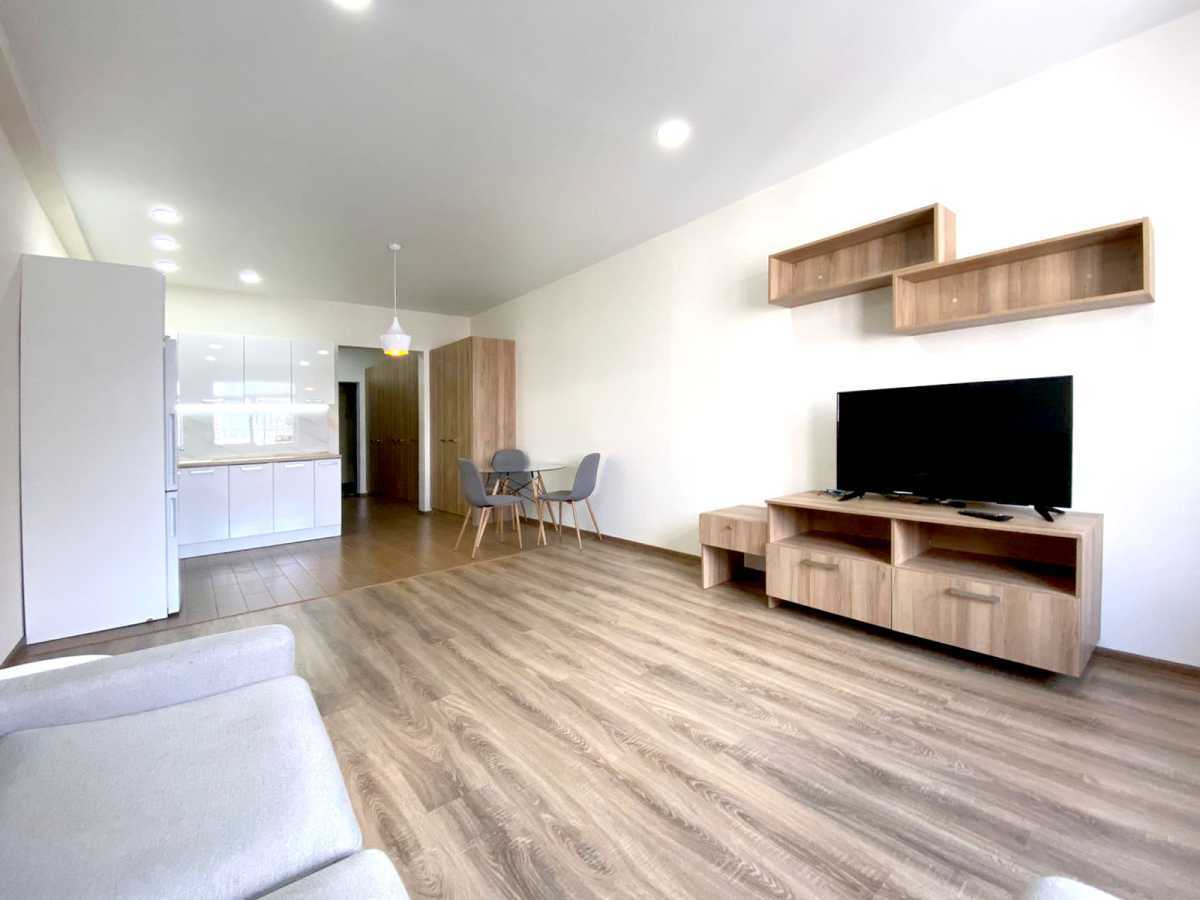 Продажа 1-комнатной квартиры 38 м², Михаила Максимовича ул., 24В