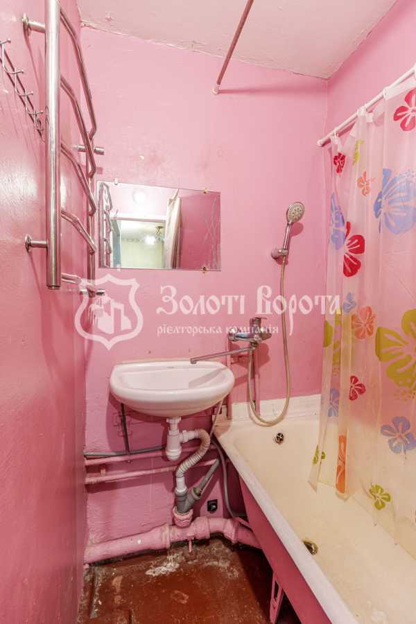 Продаж 1-кімнатної квартири 36 м², Березняківська вул., 30
