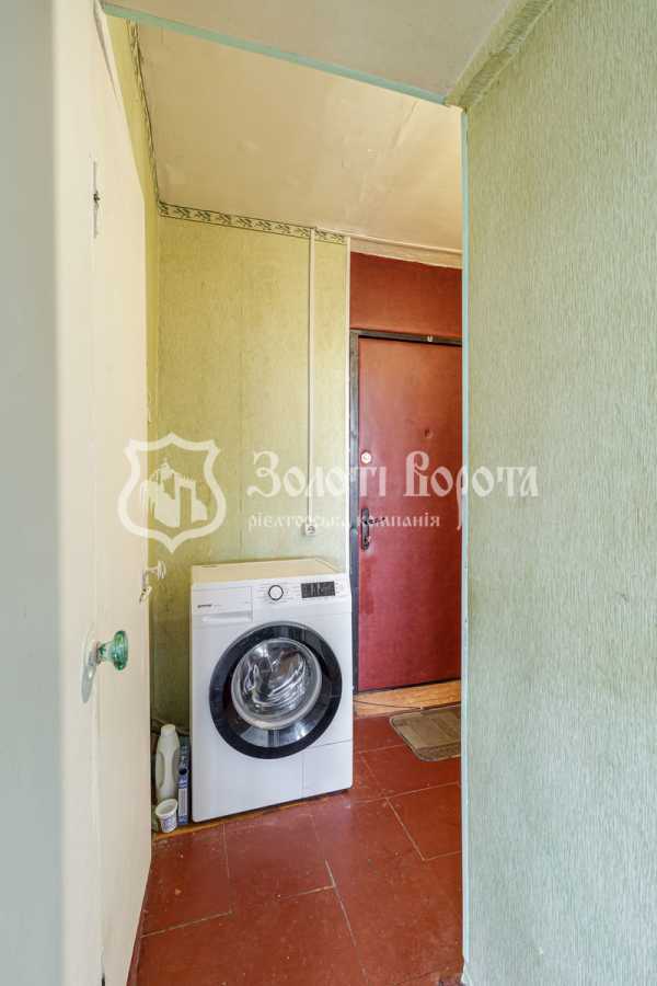 Продаж 1-кімнатної квартири 36 м², Березняківська вул., 30