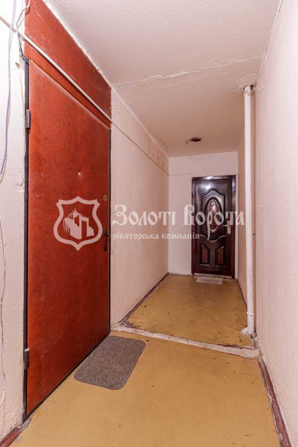 Продаж 1-кімнатної квартири 36 м², Березняківська вул., 30
