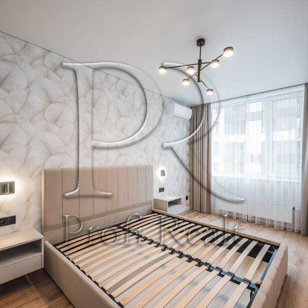 Продаж 1-кімнатної квартири 46 м², Родини Крістерів вулиця, 14