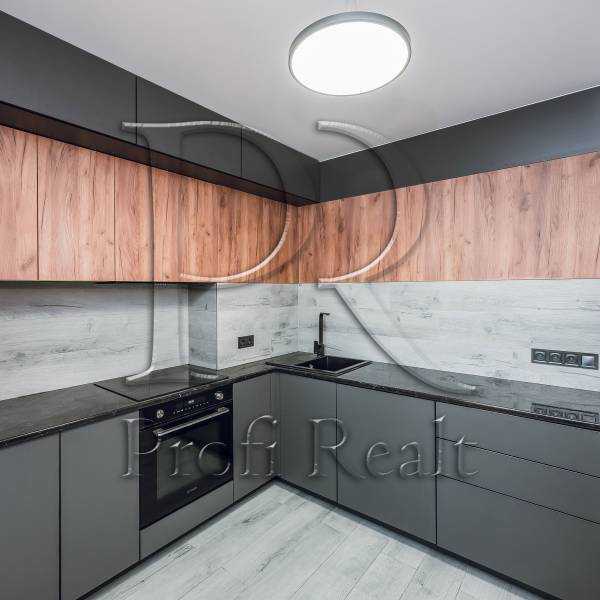Продаж 1-кімнатної квартири 50 м², Ревуцького вул., 54