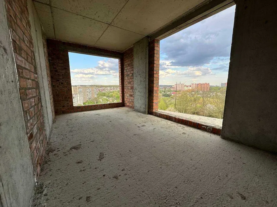 Продажа 3-комнатной квартиры 70 м², Ивана Величковского ул., 7