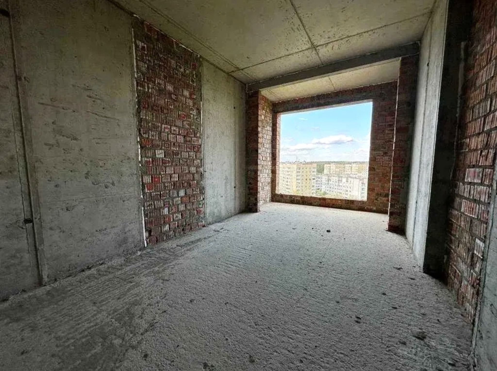 Продажа 3-комнатной квартиры 70 м², Ивана Величковского ул., 7
