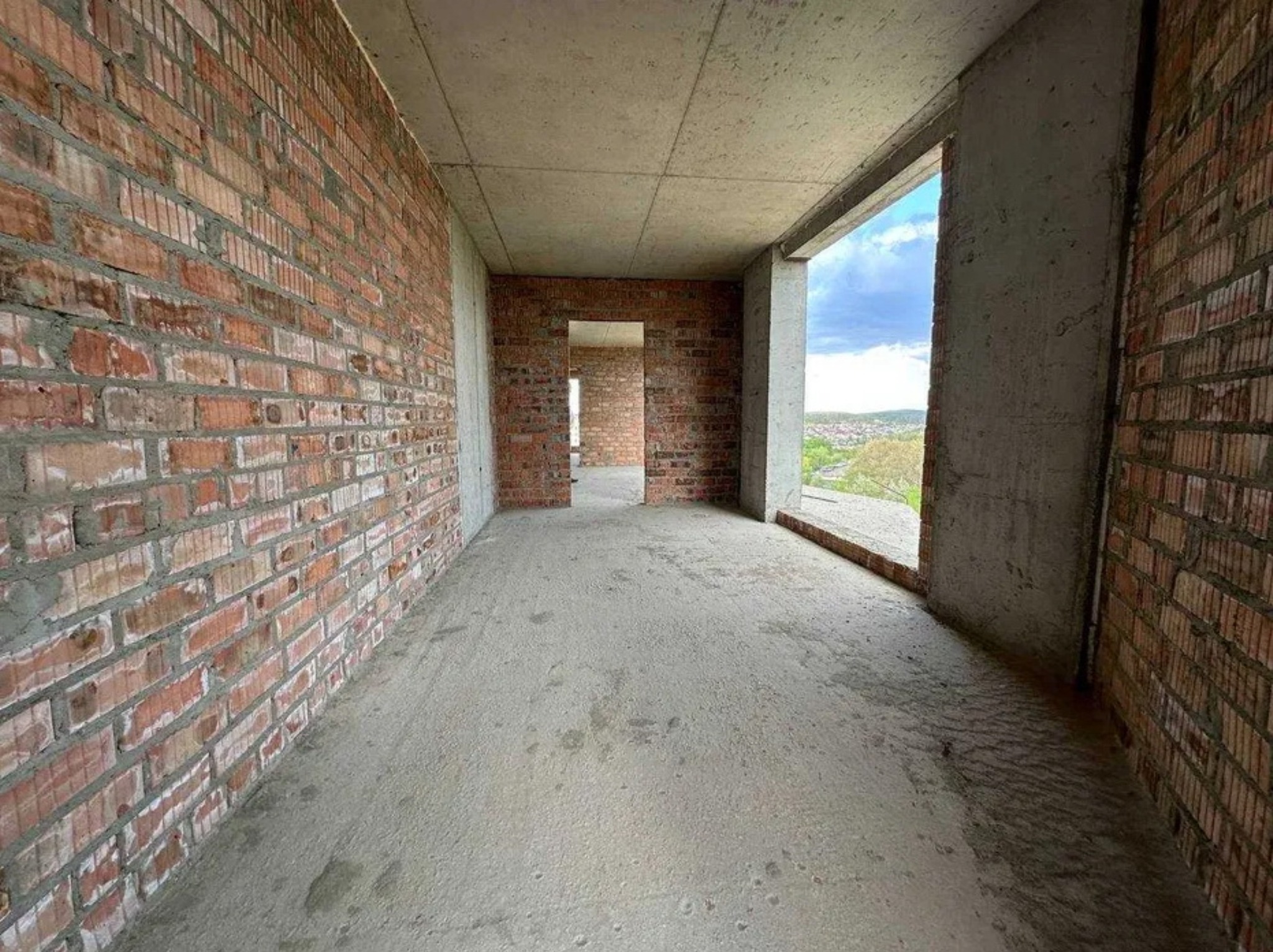 Продажа 3-комнатной квартиры 70 м², Ивана Величковского ул., 7