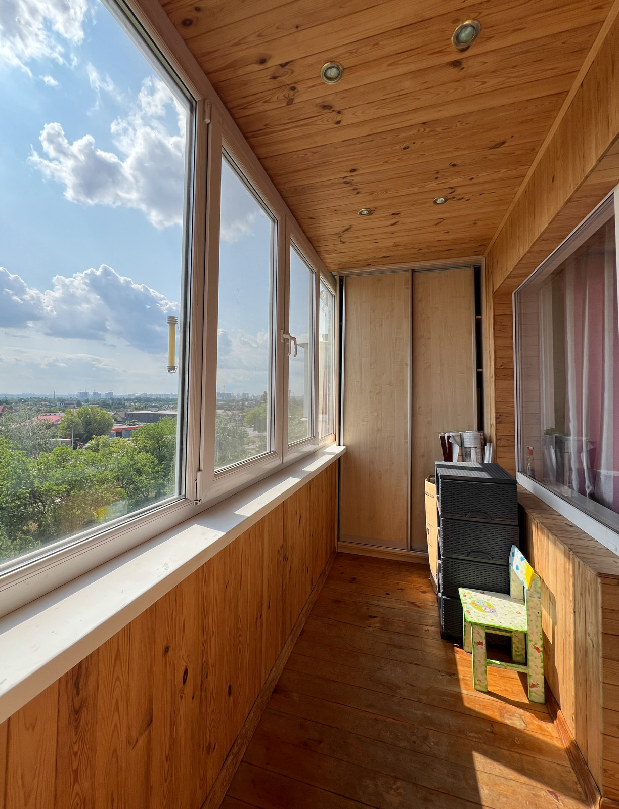 Продаж 4-кімнатної квартири 75 м², Євгена Харченко вул., 41