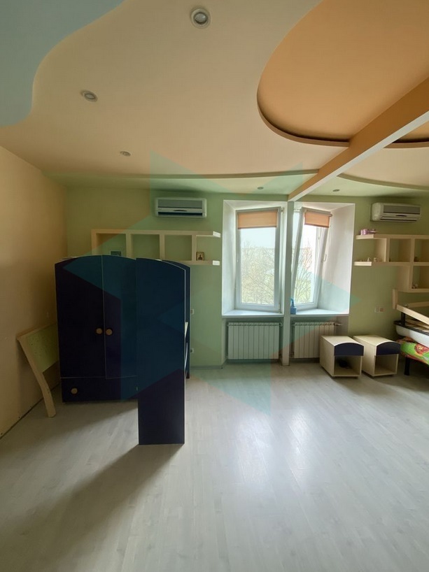 Аренда 3-комнатной квартиры 120 м², Дмитрия Байды-Вишневецкого ул., Кедріна