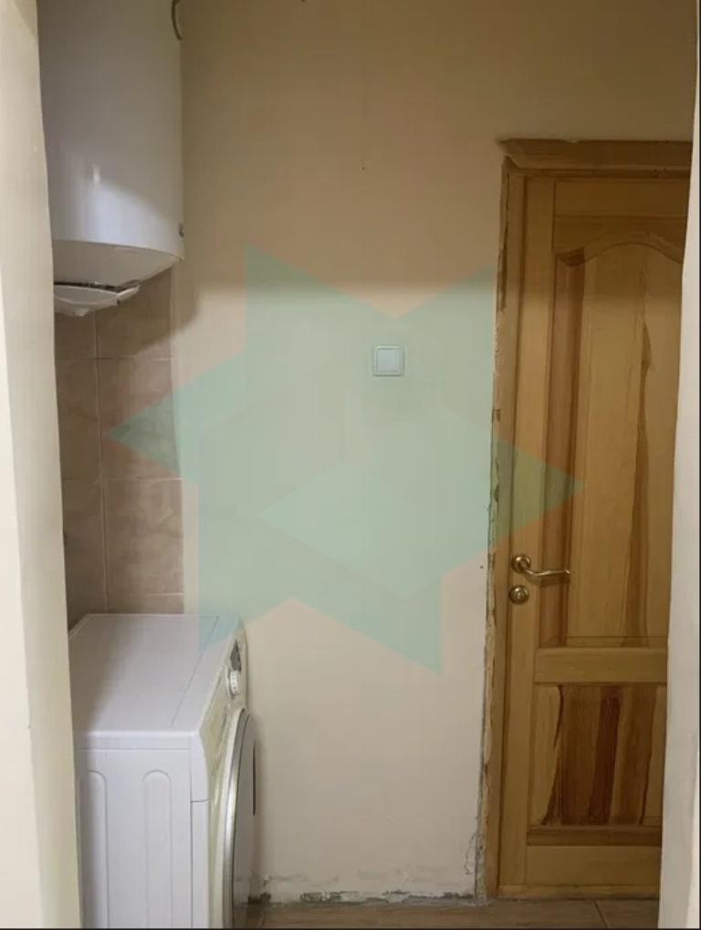 Продажа 3-комнатной квартиры 58 м², Набережная Победы ул.