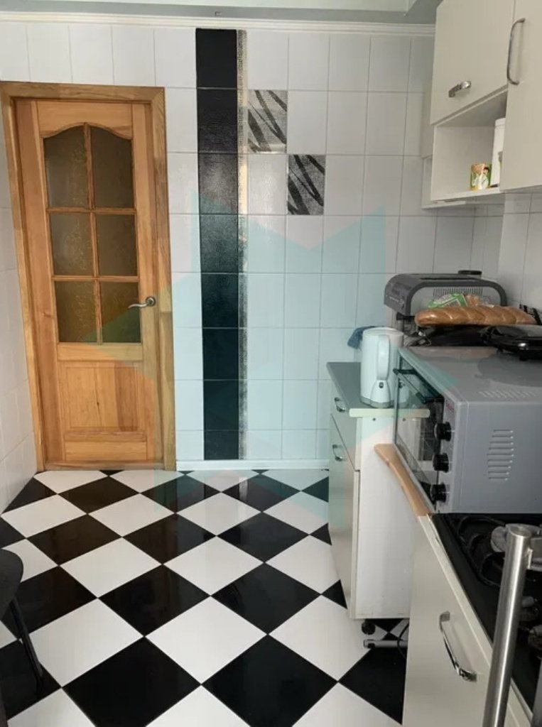 Продажа 3-комнатной квартиры 58 м², Набережная Победы ул.