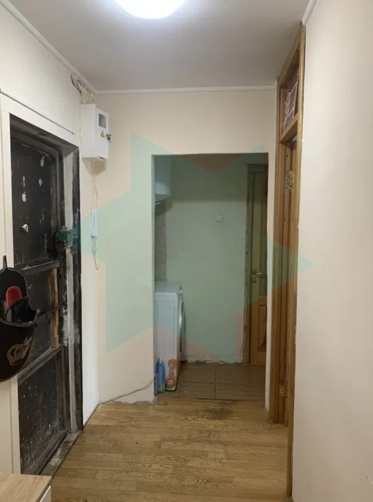 Продажа 3-комнатной квартиры 58 м², Набережная Победы ул.