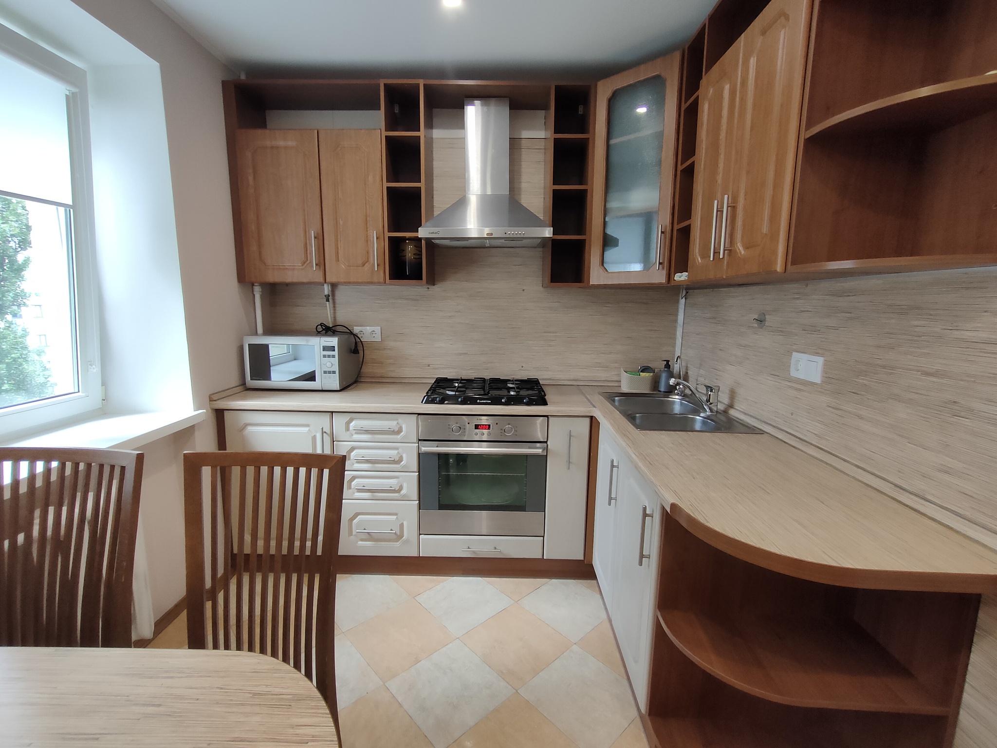 Аренда 2-комнатной квартиры 46 м², Джона Маккейна ул., 9
