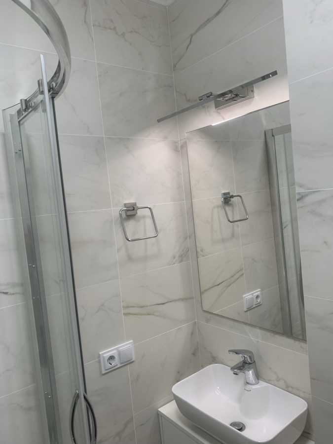 Продажа 3-комнатной квартиры 52 м², Соборности просп., 17к2