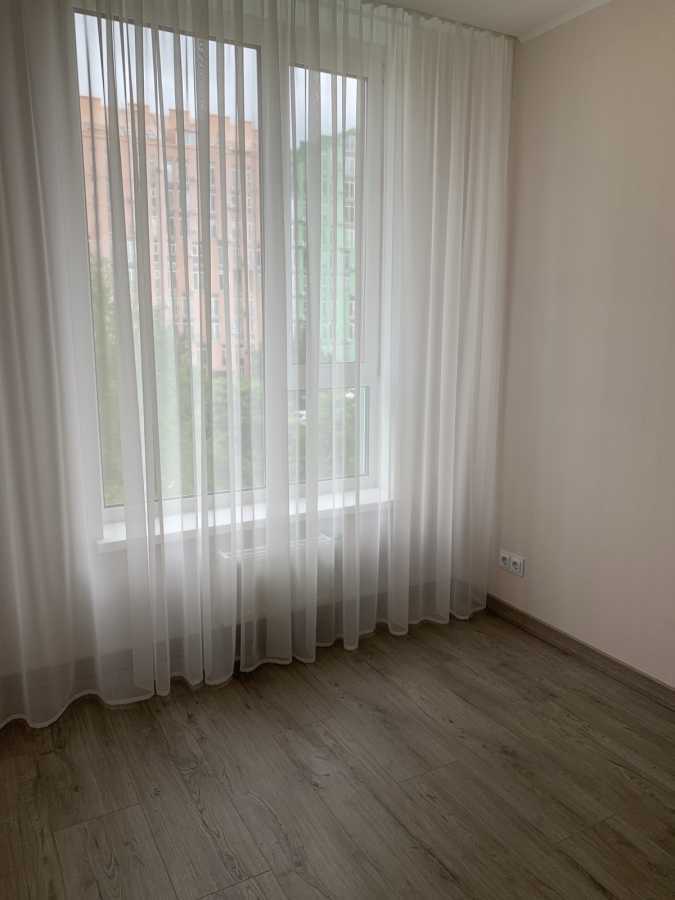 Продажа 3-комнатной квартиры 52 м², Соборности просп., 17к2