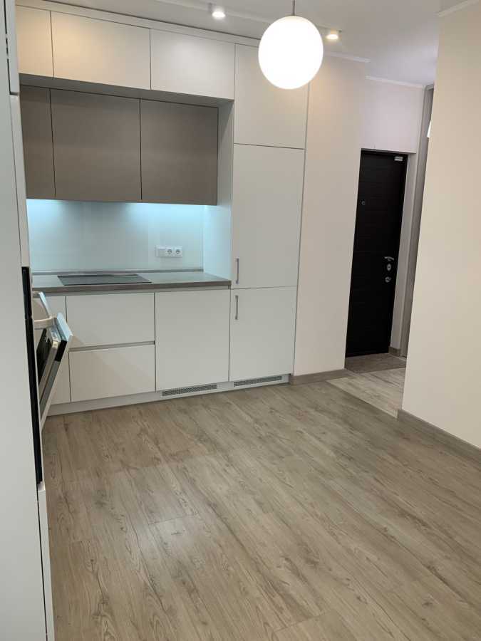 Продажа 3-комнатной квартиры 52 м², Соборности просп., 17к2