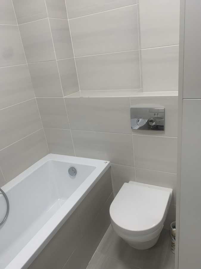 Продажа 3-комнатной квартиры 52 м², Соборности просп., 17к2