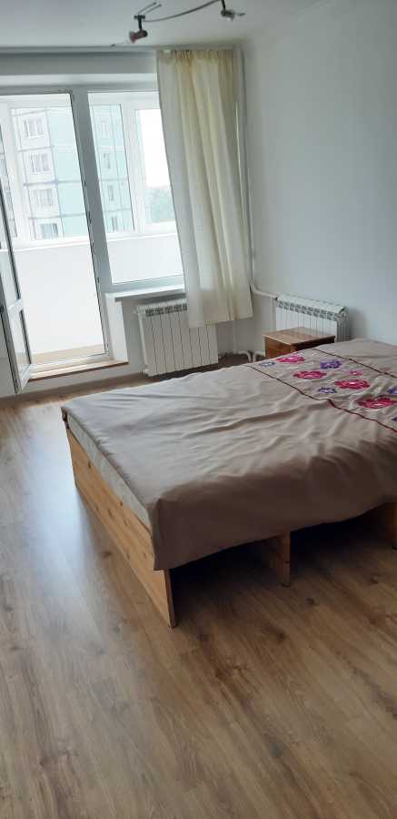 Аренда 3-комнатной квартиры 72 м², Генерала Жмаченко ул., 4
