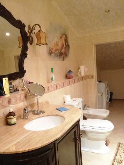 Продаж 3-кімнатної квартири 147 м², Південна, 15