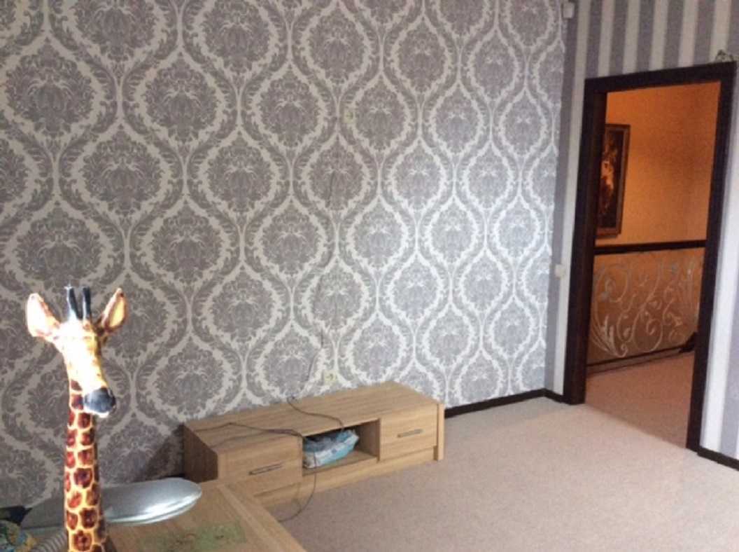 Продаж 3-кімнатної квартири 147 м², Південна, 15