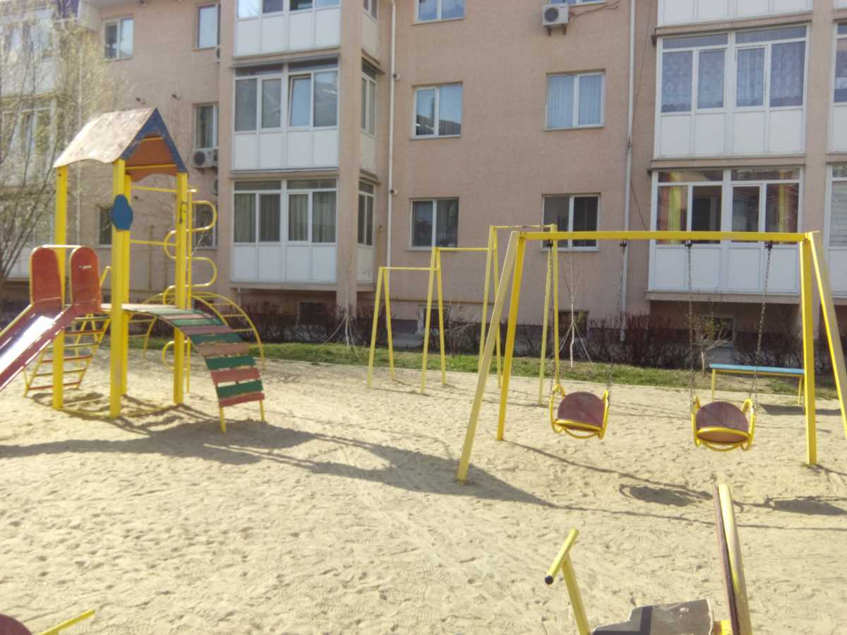 Продаж 3-кімнатної квартири 147 м², Південна, 15
