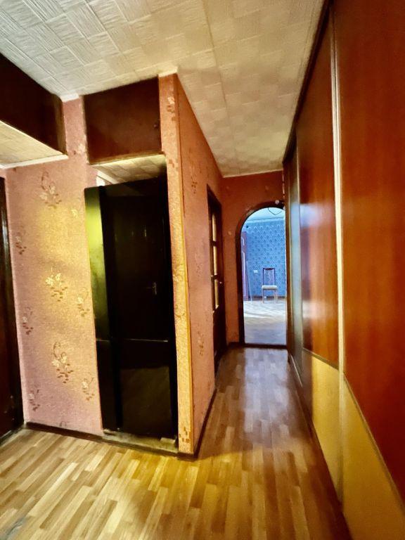 Продаж 3-кімнатної квартири 60 м², Небесної Сотні вул.