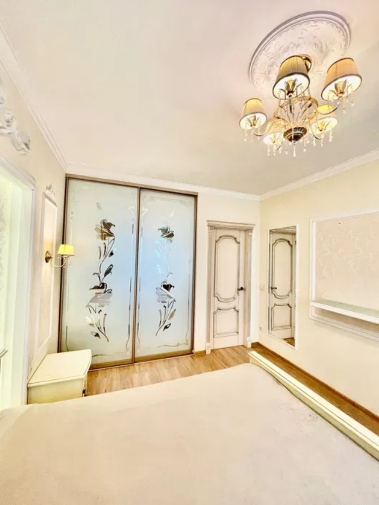 Аренда 2-комнатной квартиры 70 м², Дмитрия Кедрина ул., 53А