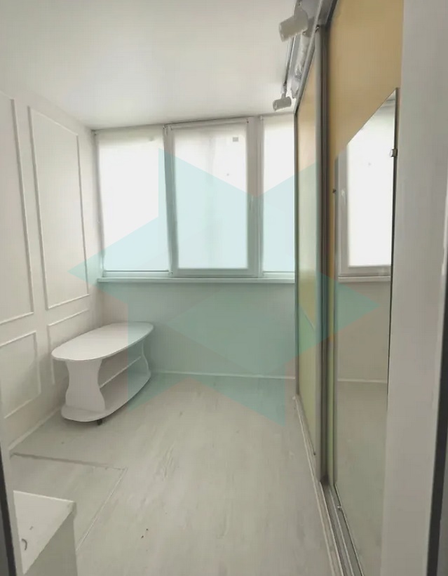 Продажа 3-комнатной квартиры 60 м², Маршала Малиновского ул.