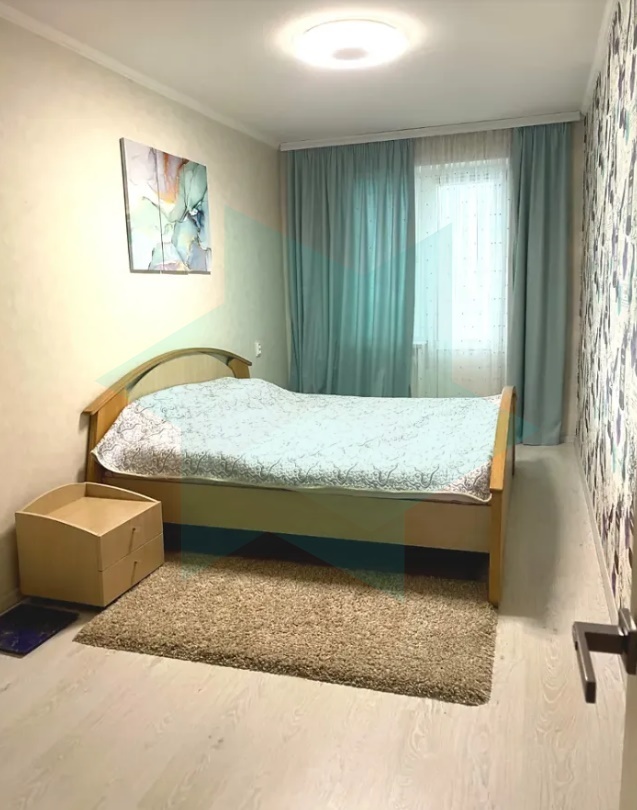 Продажа 3-комнатной квартиры 60 м², Маршала Малиновского ул.