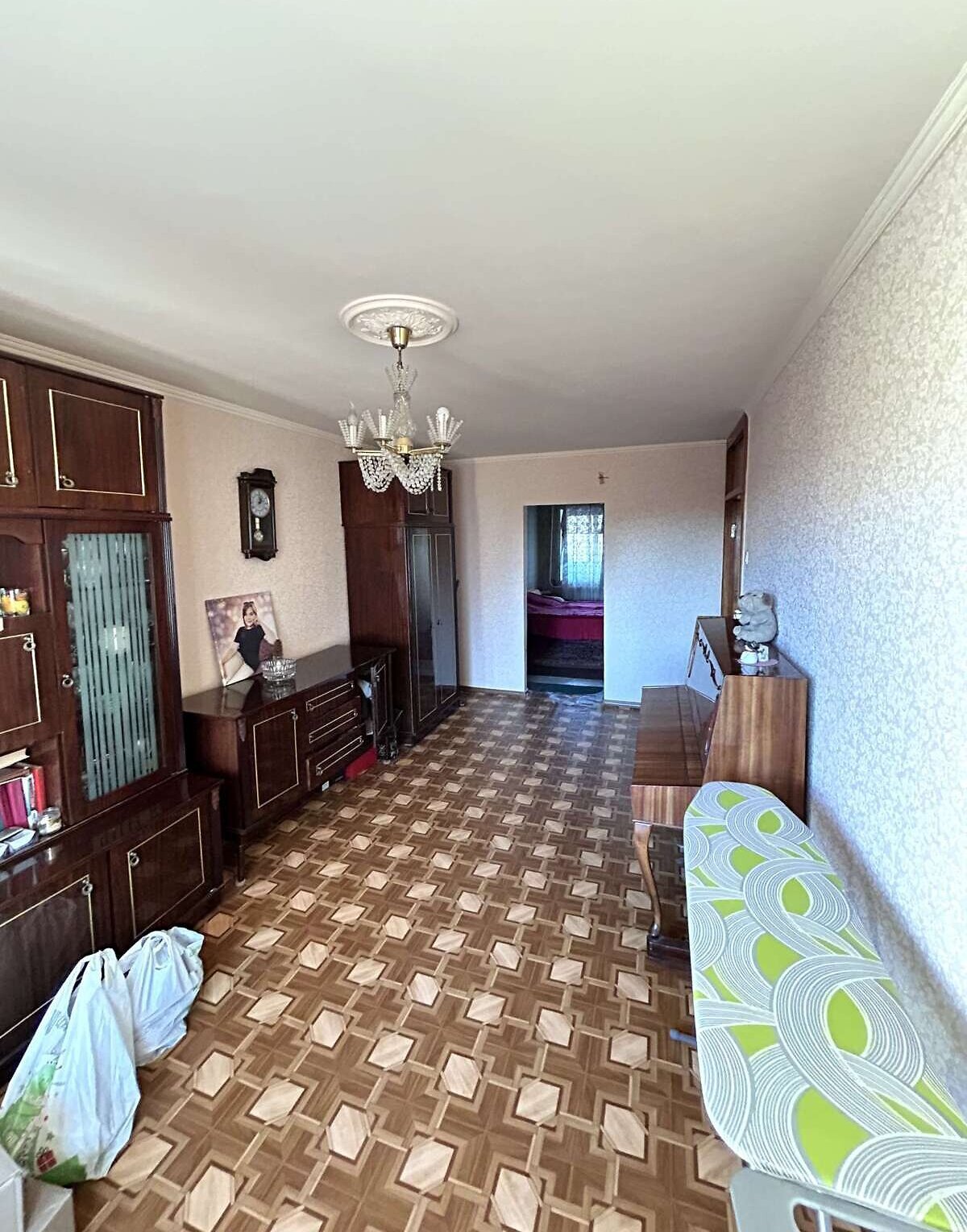 Продажа 5-комнатной квартиры 109 м², Янтарная ул.