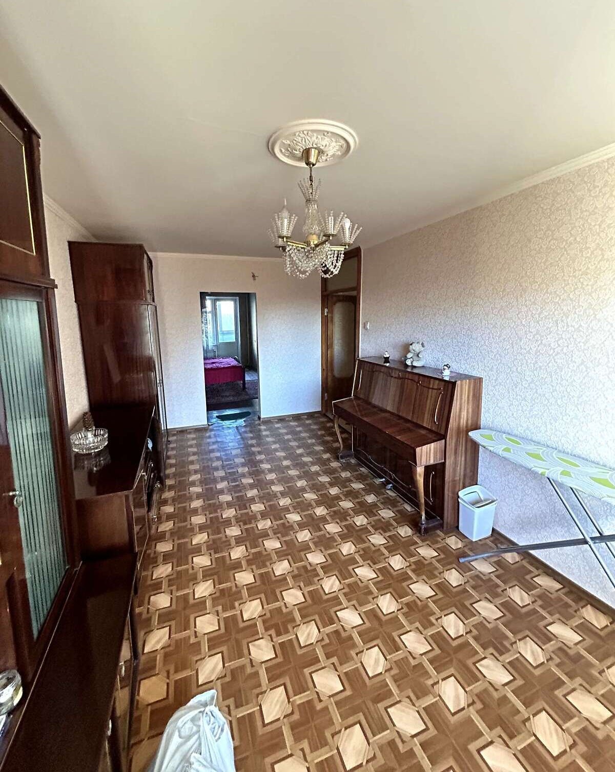 Продажа 5-комнатной квартиры 109 м², Янтарная ул.