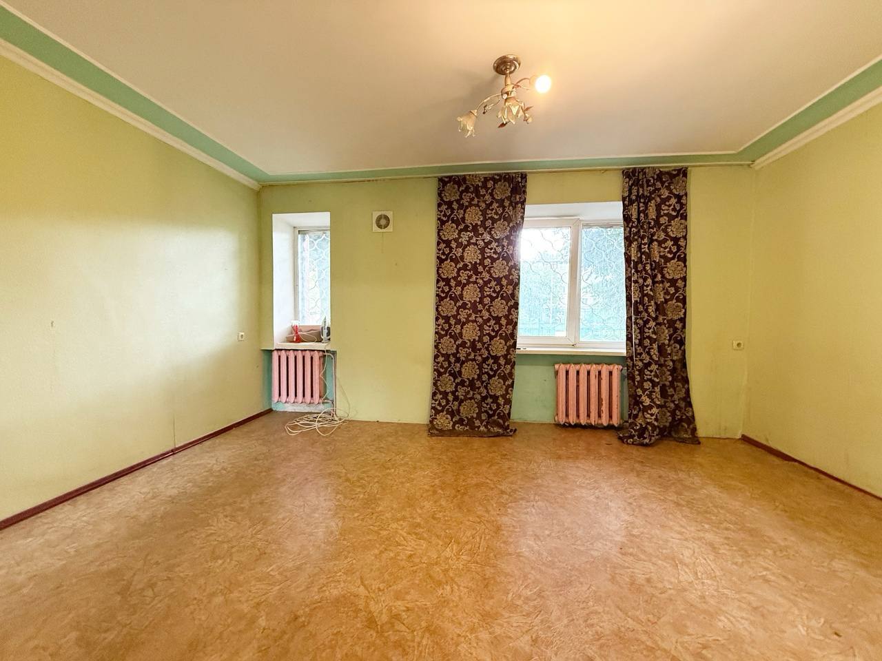 Продаж 1-кімнатної квартири 28 м², Данила Галицького вул.