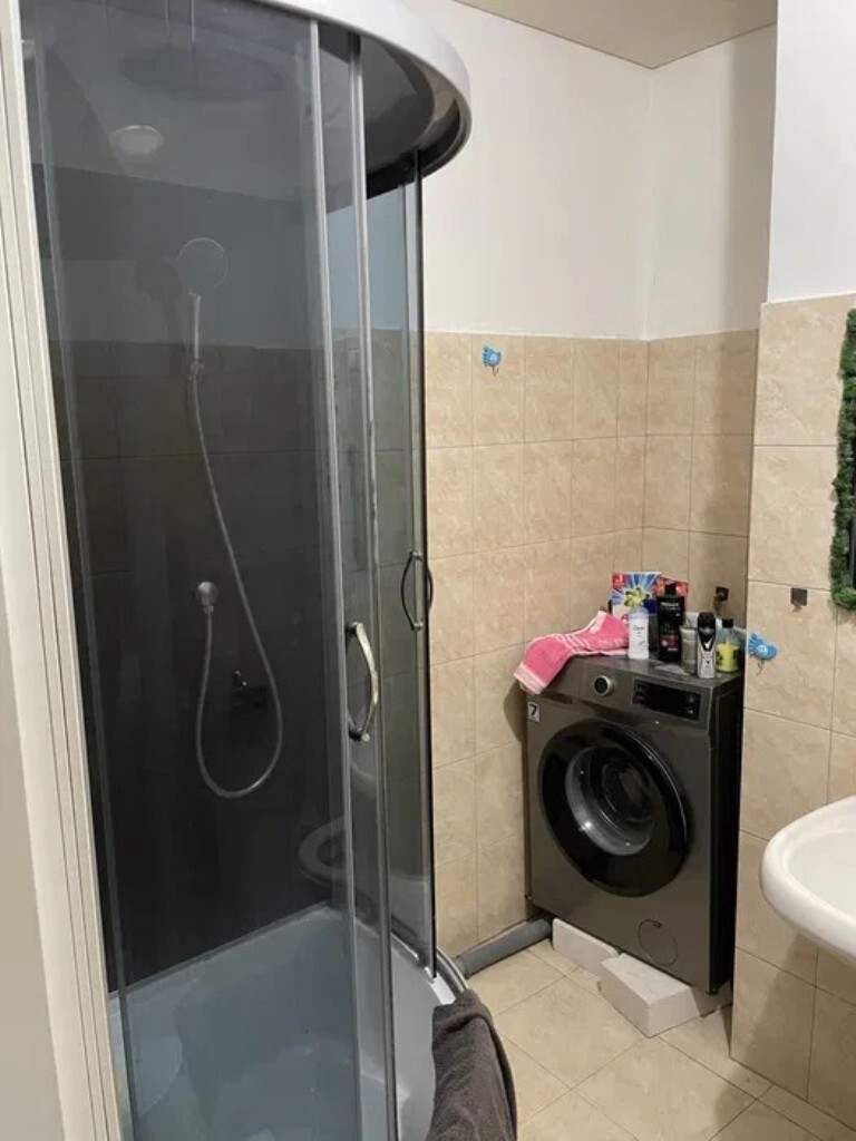 Продаж 2-кімнатної квартири 70 м², 8-го Березня пров.