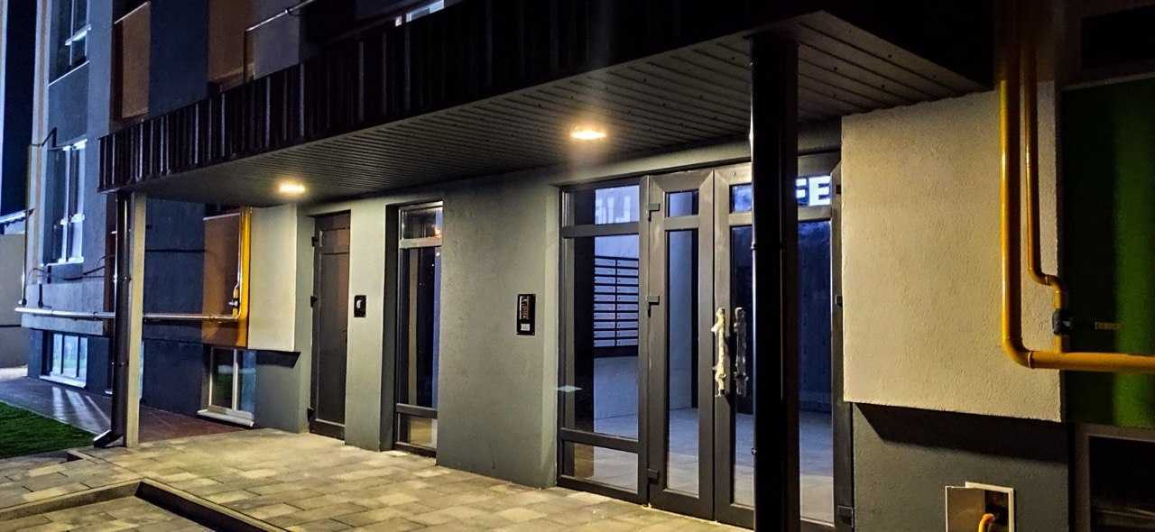 Продаж 1-кімнатної квартири 38 м², Остромирська вул., 49г/1