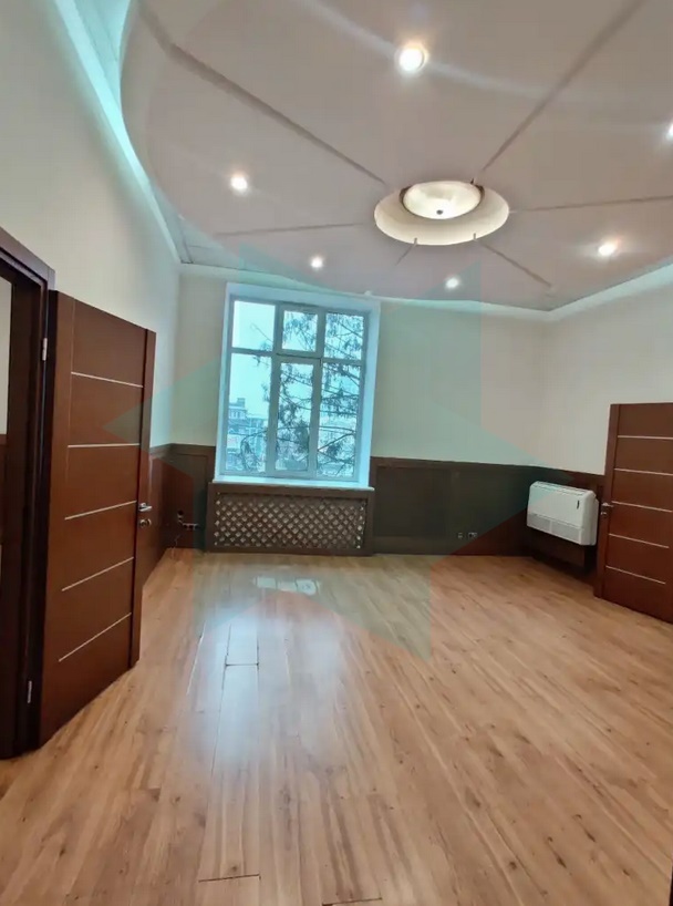 Аренда офиса 100 м², Героев Майдана пл.
