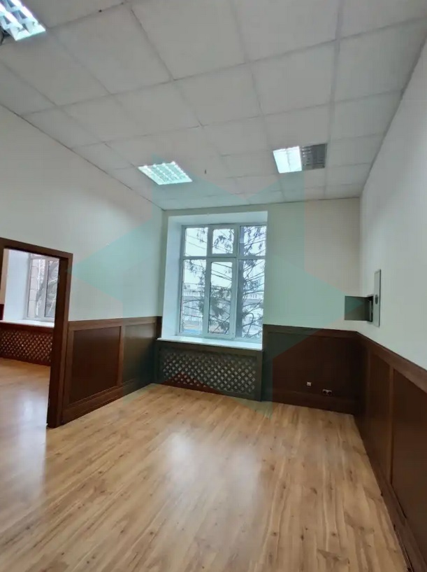 Аренда офиса 100 м², Героев Майдана пл.