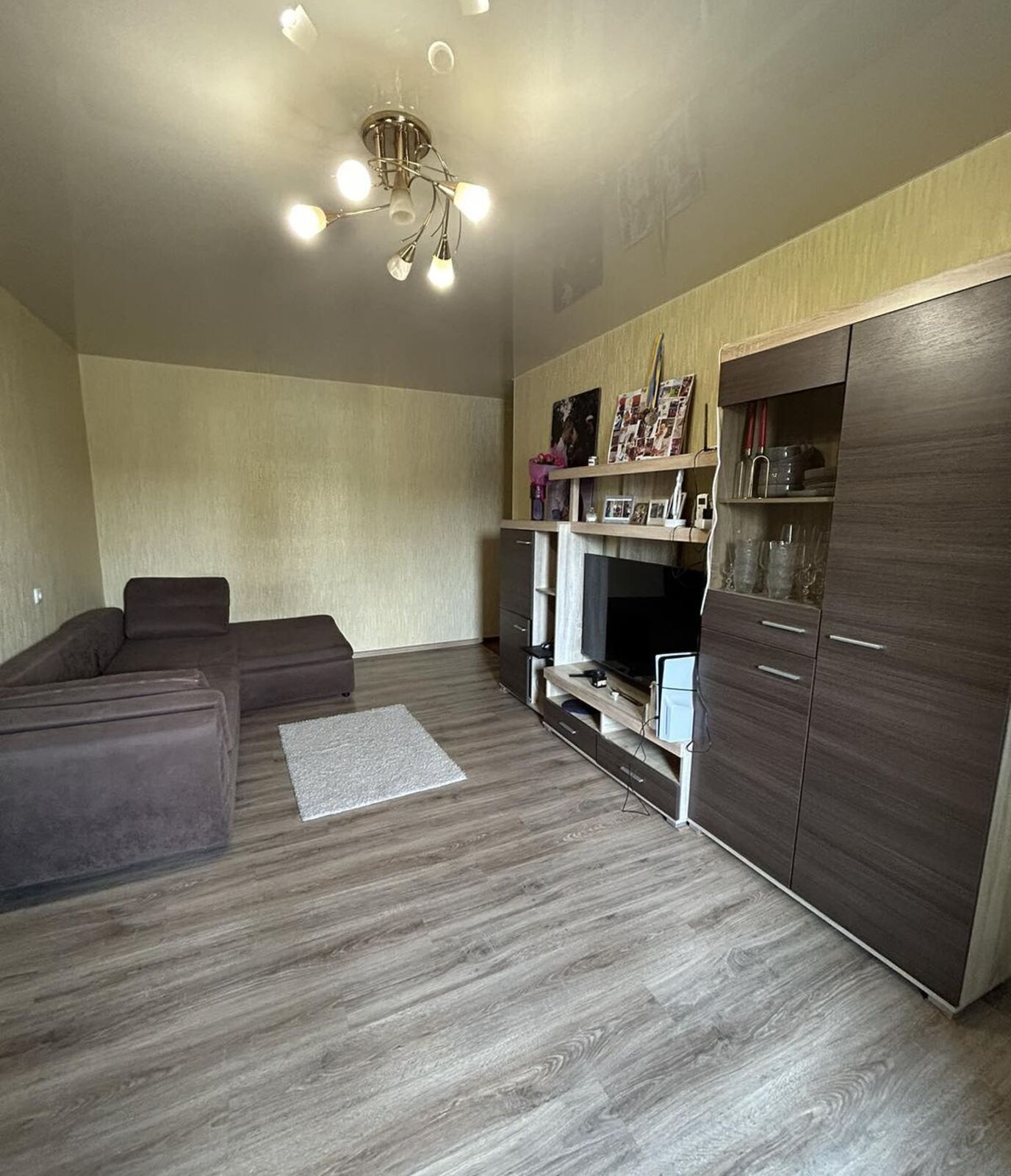 Продаж 3-кімнатної квартири 57 м², Петра Калнишевського вул., 52