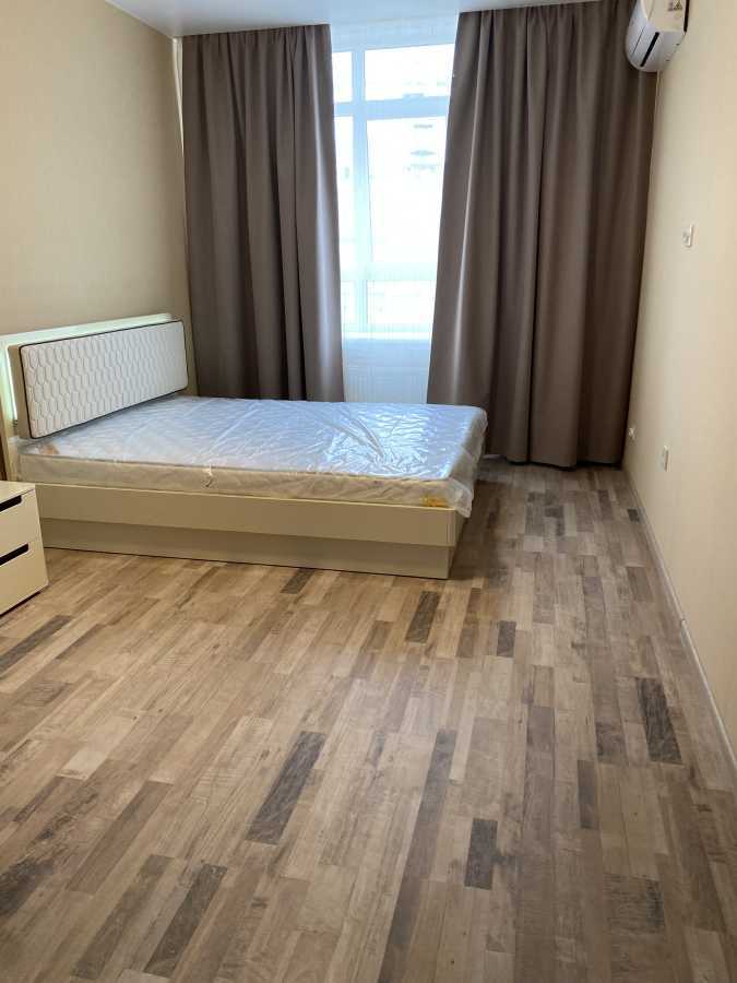 Оренда 1-кімнатної квартири 41 м², Миколи Гулака вул., 4
